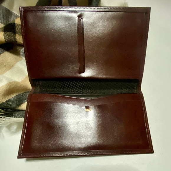 🧳Vintage Unused Prince Gardner
Passport Wallet 🧳✨#PRINCE - Picture 11 of 14